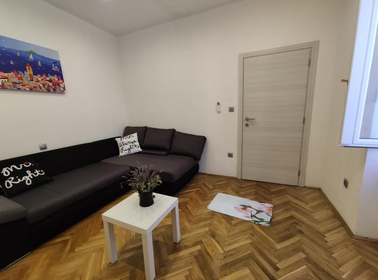 Apartment Tona Šibenik Exterior foto